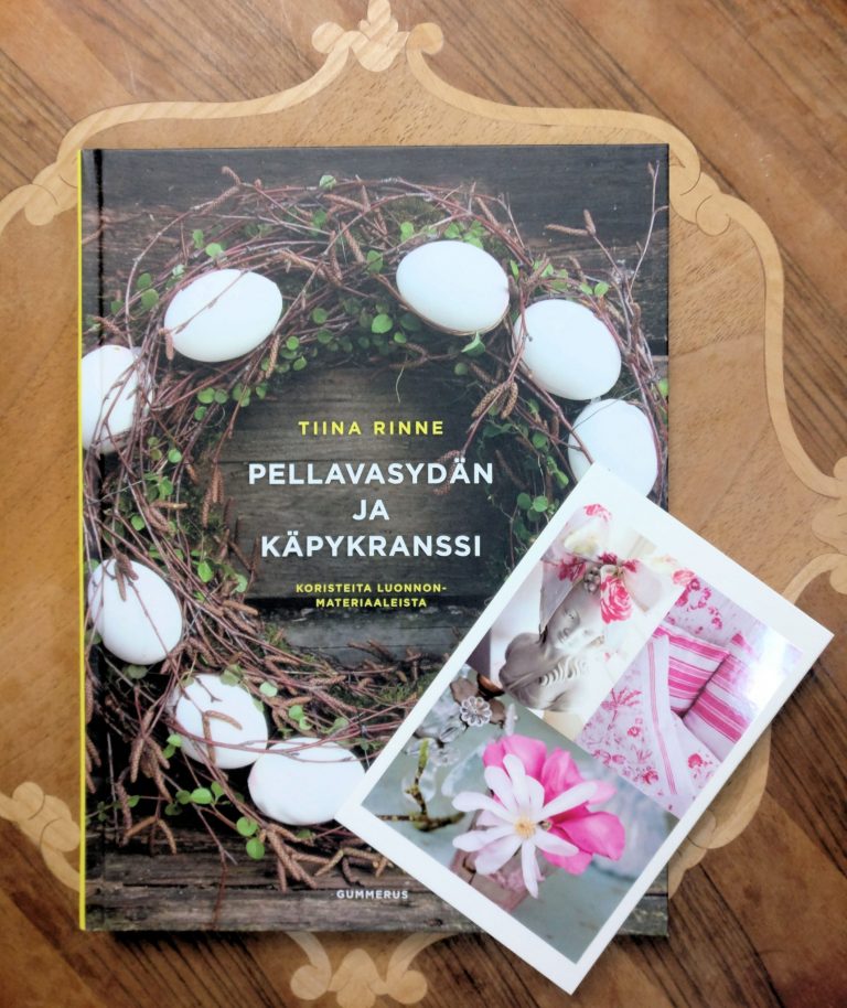 Pellavasydän ja Käpykranssi kirja